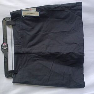 Dockers Women's Black Cotton/Spandex Skort